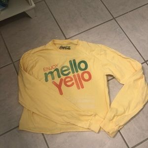 Small vintage Coca Cola yellow long sleeve tee